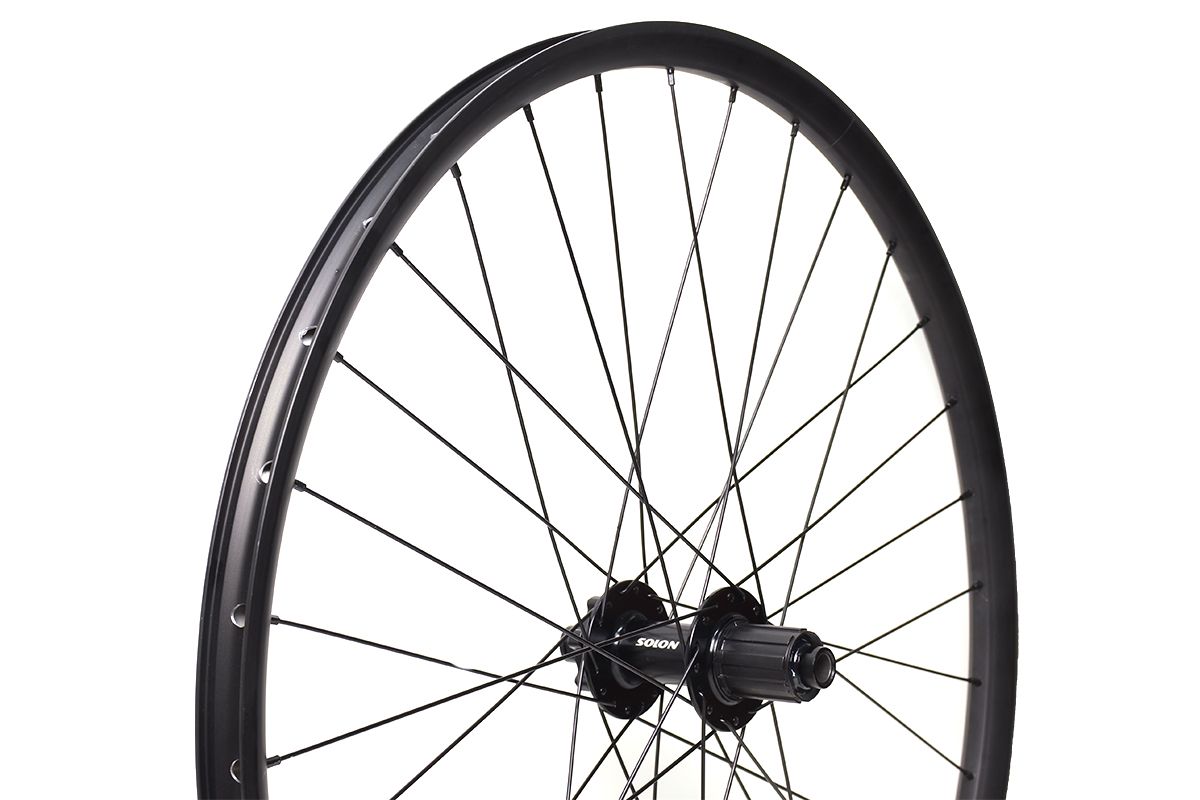 Колесо 27,5"MTB заднее,под кассету 10 передач, двойной обод Citron DR-23 27,5" 32H, втулка Solon DH910TR BOOST 32H Disc, 148*12мм, 4 промподшипника, крепление IS6, черный Колесо 27,5"MTB заднее,под кассету 10 передач, двойной обод Citron DR-23 27,5" 32H, втулка Solon DH910TR BOOST 32H Disc, 148*12мм, 4 промподшипника, крепление IS6, черный